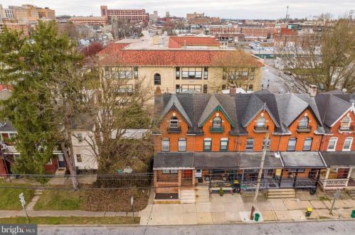 12 Liberty St, Lancaster, PA 17602-1911