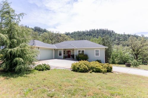 16595 Brewer Rd, Grass Valley, CA 95949-7009