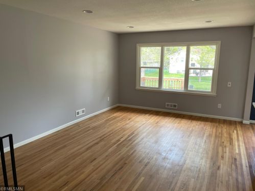 10641 Wren St, Minneapolis MN  55433-4026 exterior