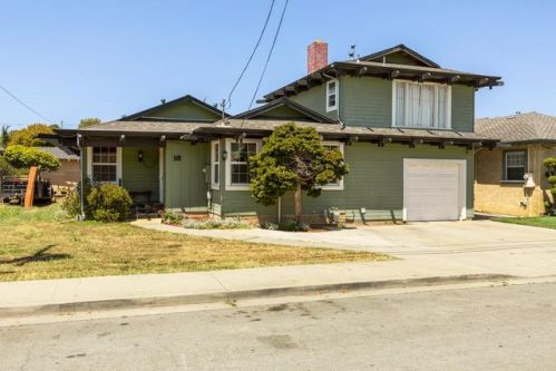 18 Dolores Ave, Watsonville, CA 95076-2825
