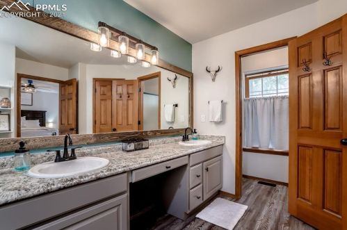 1148 Frst Hl Rd, Woodland Park CO 80863-1219 exterior