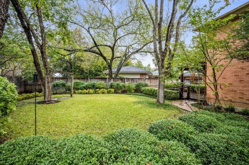 10523 Coleridge St, Dallas, TX 75218-1823