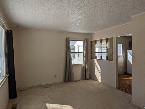 50 Banks Blvd, Silver Bay, MN 55614-1338