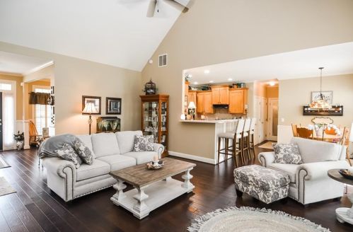 308 Cabinwood Trl, Holly Springs, GA 30115-1311