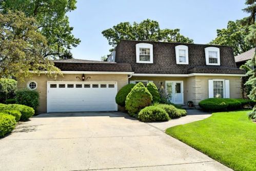 155 Maple Ave, Hillside, IL 60162-2011