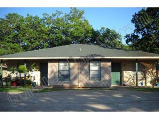 1018 Navarro Dr, College Station TX  77845-5115 exterior