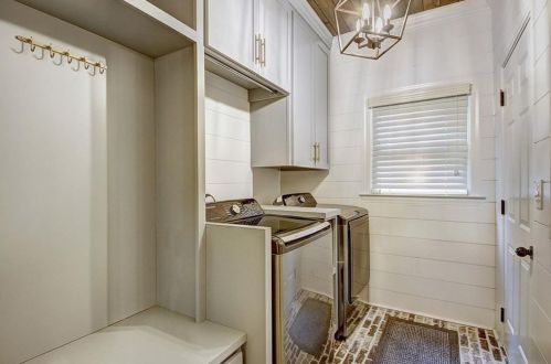 4800 Berkeley Walk Pt, Duluth GA  30096-6193 exterior