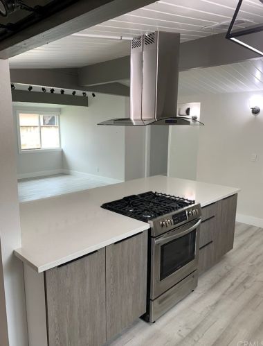 606 Rose St, Anaheim, CA 92805-2120