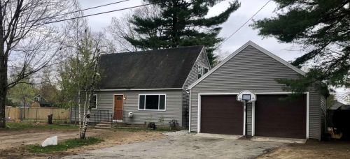 50 Hobart St, Concord, NH 03303-1939