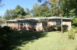 2216 Tanglewood Cir, Atlanta GA  30345-2324 exterior