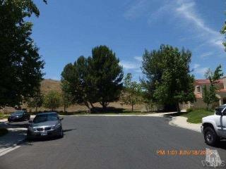 7262 Pecan Ave, Moorpark, CA 93021-1668