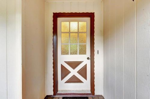 15729 Lower Colfax Rd, Grass Valley, CA 95945-7921