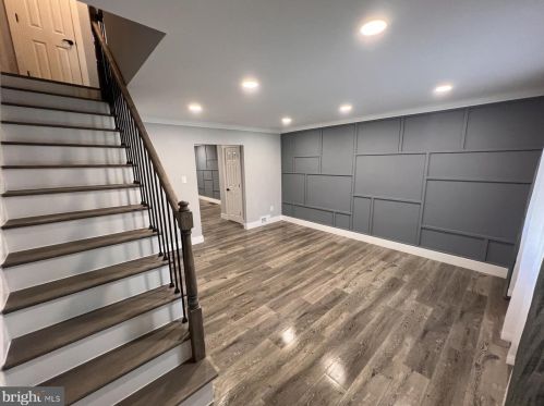 4950 19th St, Philadelphia PA  19112-0017 exterior