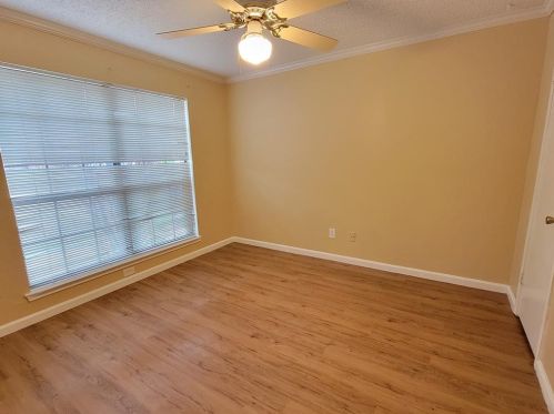 717 Lemons St, Cedar Hill TX 75104-7933 exterior