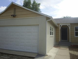 9755 Canterbury Ave, Los Angeles, CA 91331-5211