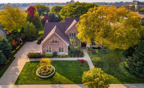 1844 Robert Ln, Naperville, IL 60564-4129