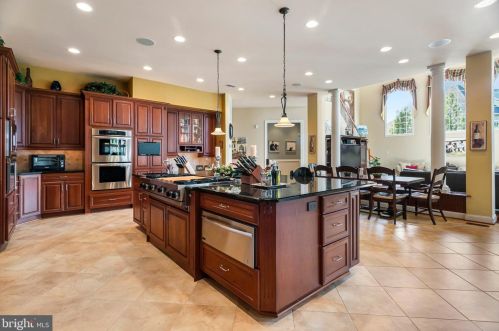 12914 Percheron Ln, Herndon, VA 20171-1764
