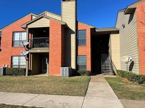 5905 Lake Hubbard Pkwy, Garland TX  75043-4568 exterior