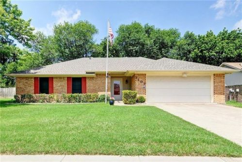 7107 Abilene Dr, Garland, TX 75048-2013