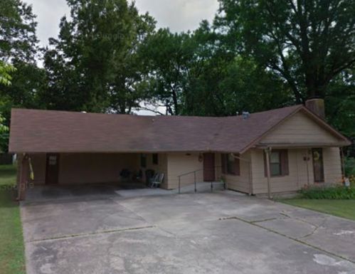 114 16th St, Farelly Lake, AR 72160-6028
