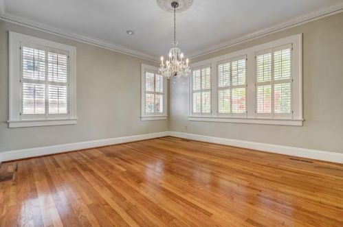 717 Morningside Dr, Atlanta, GA 30324-5220