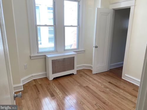 5815 16th St, Philadelphia PA  19141-1821 exterior