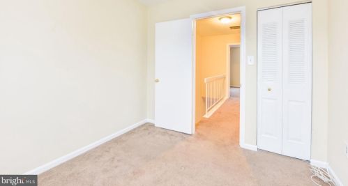 10350 Castlehedge Ter, Silver Spring MD 20902-5808 exterior