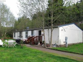 104 Berry Rd, Kalama, WA 98625-9426