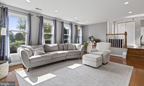 901 Balboa Dr, Silver Spring MD 20905-7422 exterior