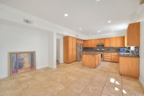 236 Aspan Ave, Irwindale CA 91702 exterior