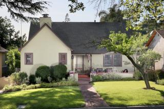 447 Encinitas Ave, Monrovia, CA 91016-2211