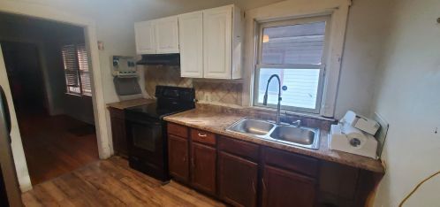 1404 2nd Ave, Broadview, IL 60153-2229