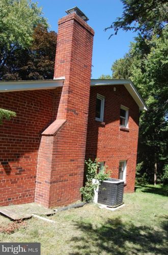 1100 Tanley Rd, Silver Spring MD 20904-2841 exterior