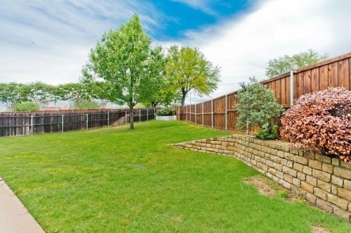8528 Santa Ana Dr, Fort Worth TX  76131-5317 exterior