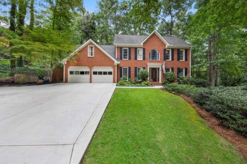 4337 Sprucebough Dr, Marietta, GA 30062-6059