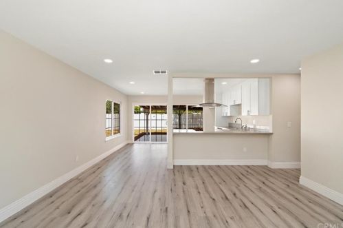 4437 Warren St, Riverside CA  92503-3050 exterior