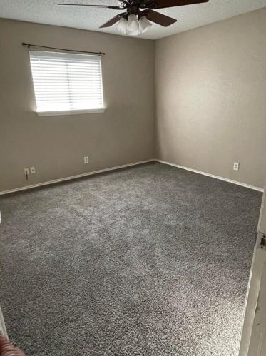 8703 Clearbrook Trl, Austin TX  78729-4622 exterior