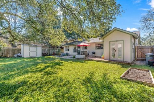 8002 Downing St, Austin TX  78759-3634 exterior