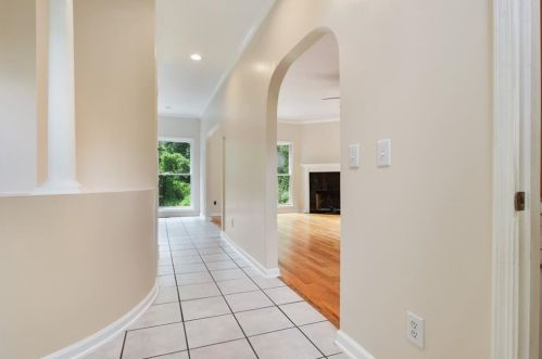 2462 Empire Forest Dr, Tucker, GA 30084-3203