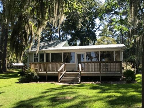 213 Tommy Warren Dr, Cobb, GA 31735-2032