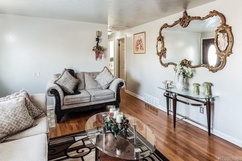 7631 Elmwood Ln, Denver, CO 80221-3262