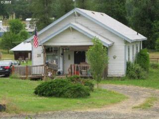 651 Vly Rd, Roseburg OR  97471-8928 exterior
