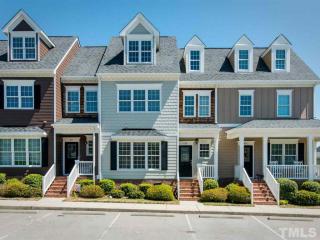 829 Myrtle Grove Ln, Apex, NC 27502-6237