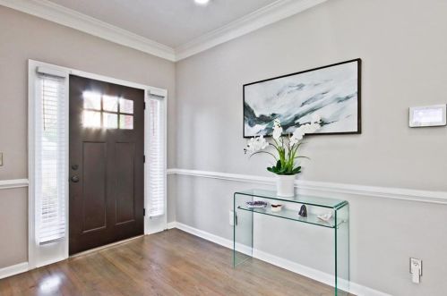1898 Connemara Dr, Atlanta GA  30341-1565 exterior