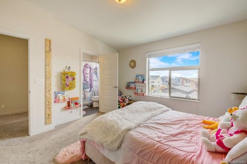 8849 55th Ave, Denver CO  80238 exterior