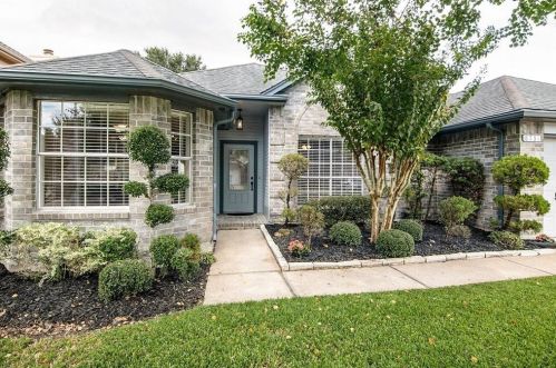 8731 Orchard Ln, Morgans Point TX  77571-7611 exterior