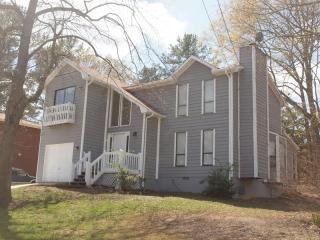 6967 Babbling Brk Dr, Rex GA  30273-2431 exterior