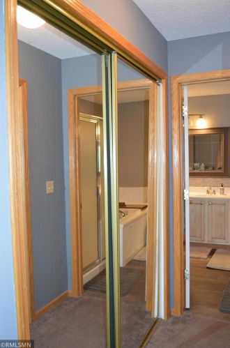 1888 Bluestem Ln, Saint Paul MN  55126-5018 exterior
