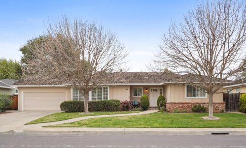 900 Madison Dr, Mountain View, CA 94040-4027