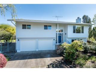 1500 Gemini St, Newberg, OR 97132-1525